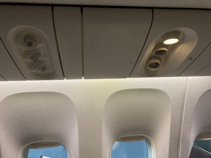 Qatar Airways 777 DOH DFW economy lights vents Qatar Airways 777 DOH DFW economy lights vents