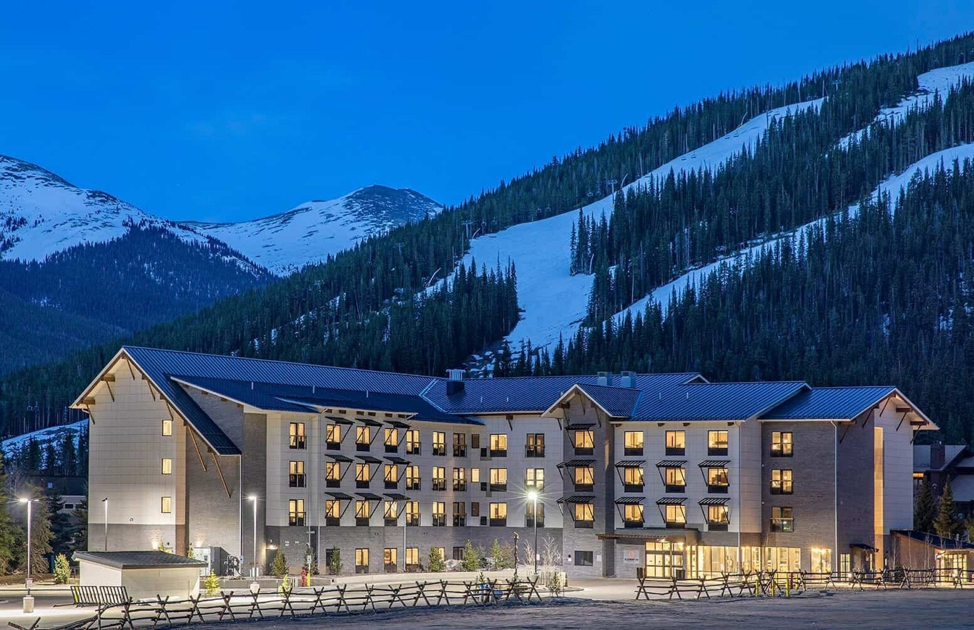 Cambria Hotel Copper Mountain Opens as Third Colorado Cambria