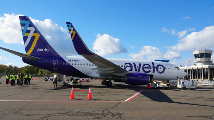 Avelo Airlines Baggage Fees (And Tips To Cover the Expenses)