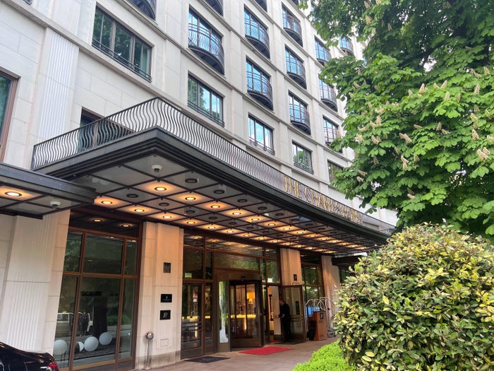 How I Maximize the Amex Platinum’s Fine Hotel and Resorts and Hotel Collection Perk