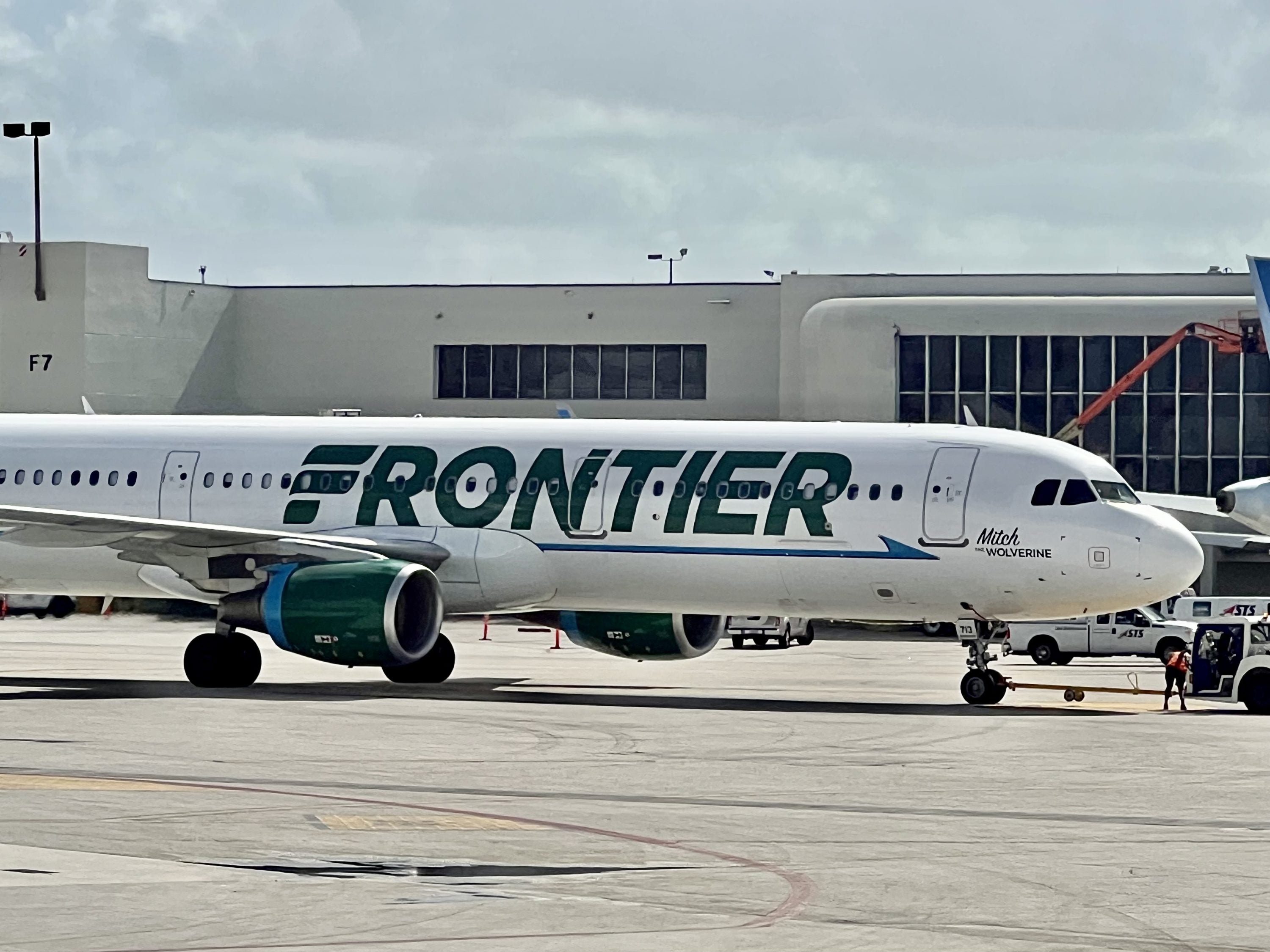 Frontier Flight Status 20 - wnagobn