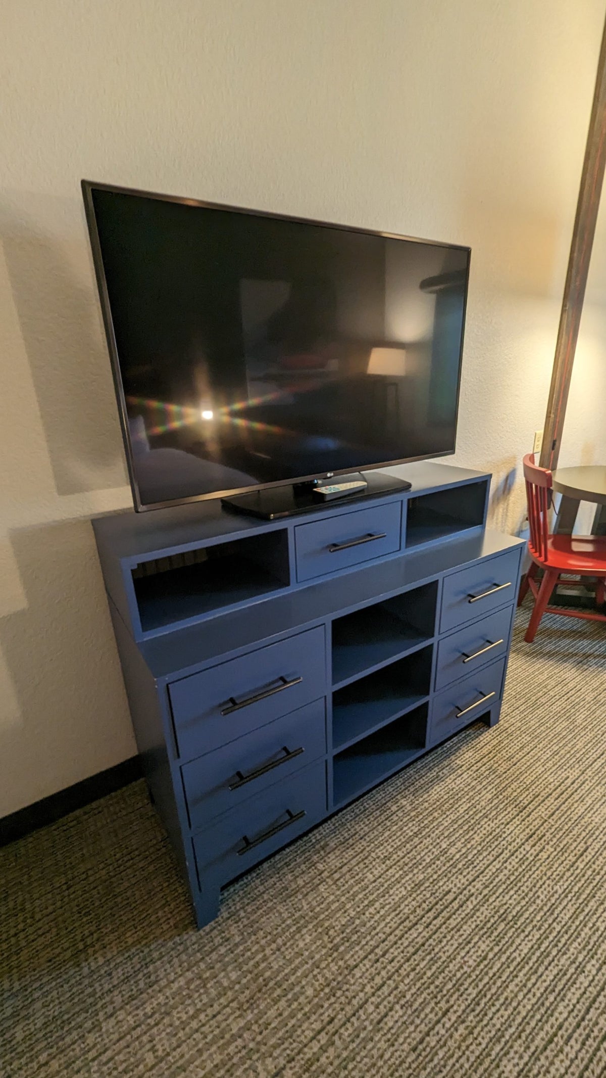 Great Wolf Lodge Grapevine guestroom entertainment center