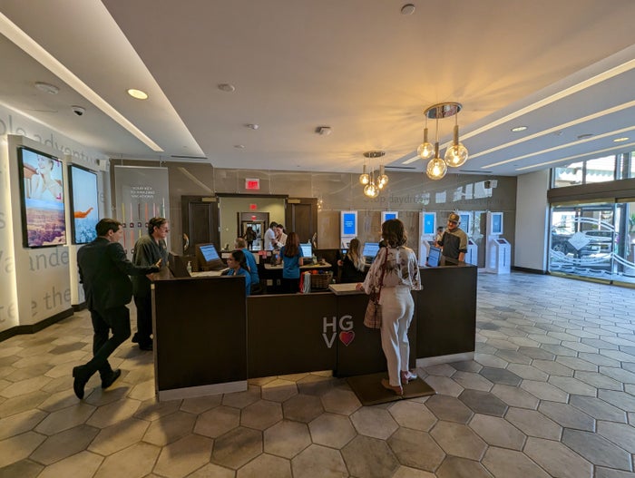 Hilton Grand Vacations timeshare presentation welcome desk Hilton Grand Vacations timeshare presentation welcome desk