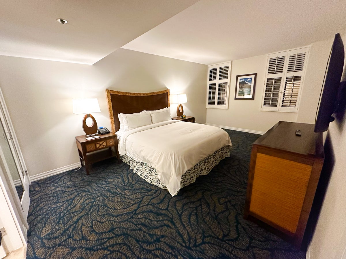 Hilton Hawaiian Village master bedroom