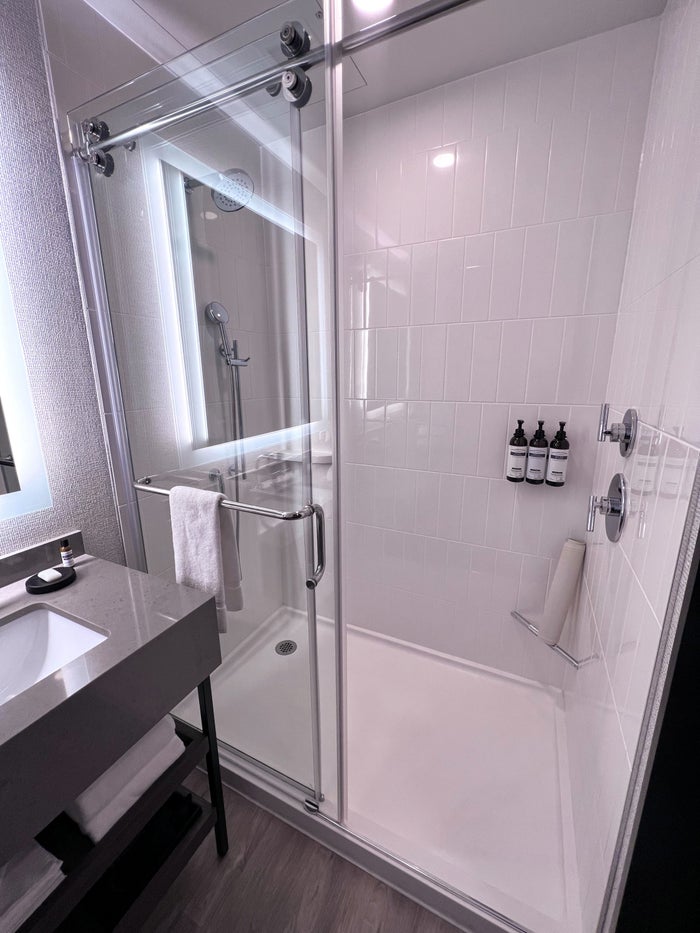 Hyatt Regeny Salt Lake City bathroom shower Hyatt Regeny Salt Lake City bathroom shower