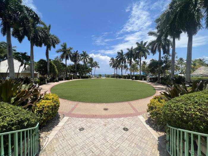 Ritz-Carlton Key Biscayne courtyard Ritz-Carlton Key Biscayne courtyard