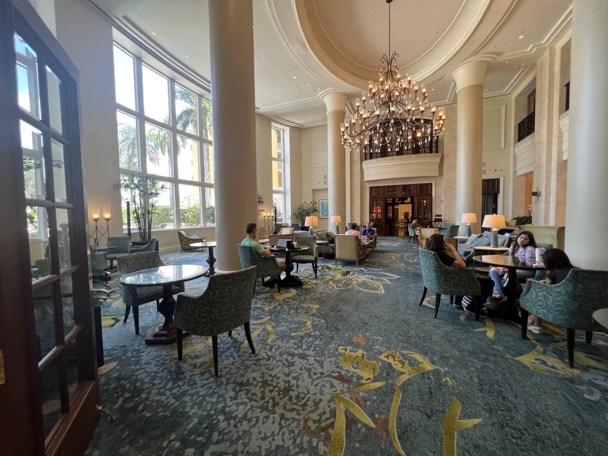Ritz-Carlton Key Biscayne lobby seating