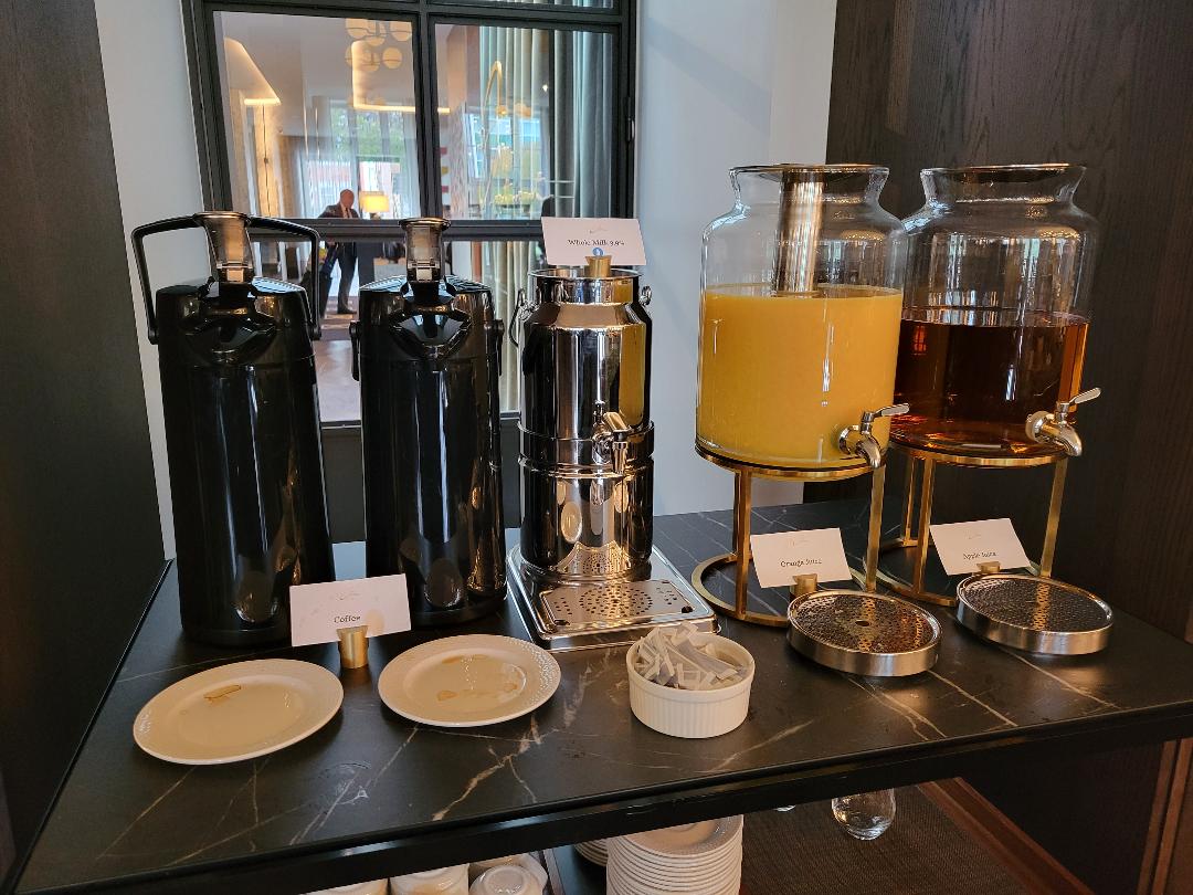 Iceland Parliament Hotel Coffee Juice