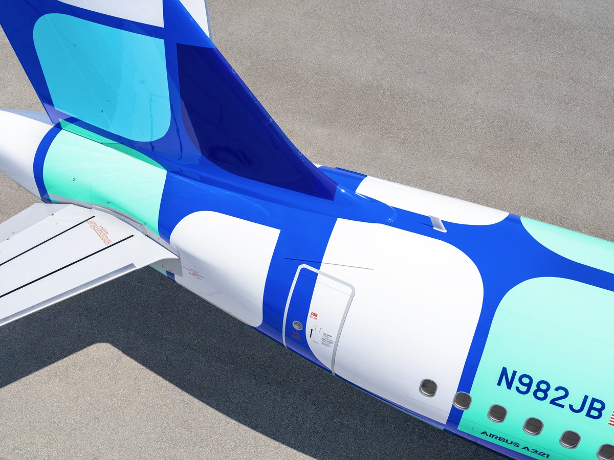 In Pictures: JetBlue’s Boldest Livery Yet Revealed on Airbus A321