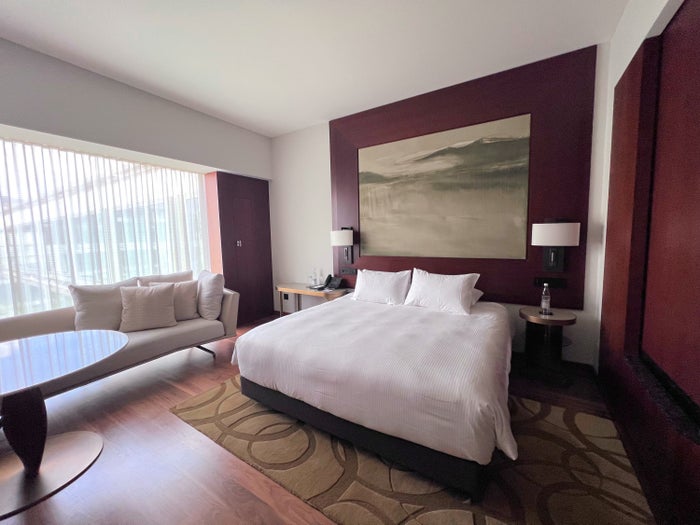 37 Hyatt Hotel Brands Explained [In-Depth Guide]