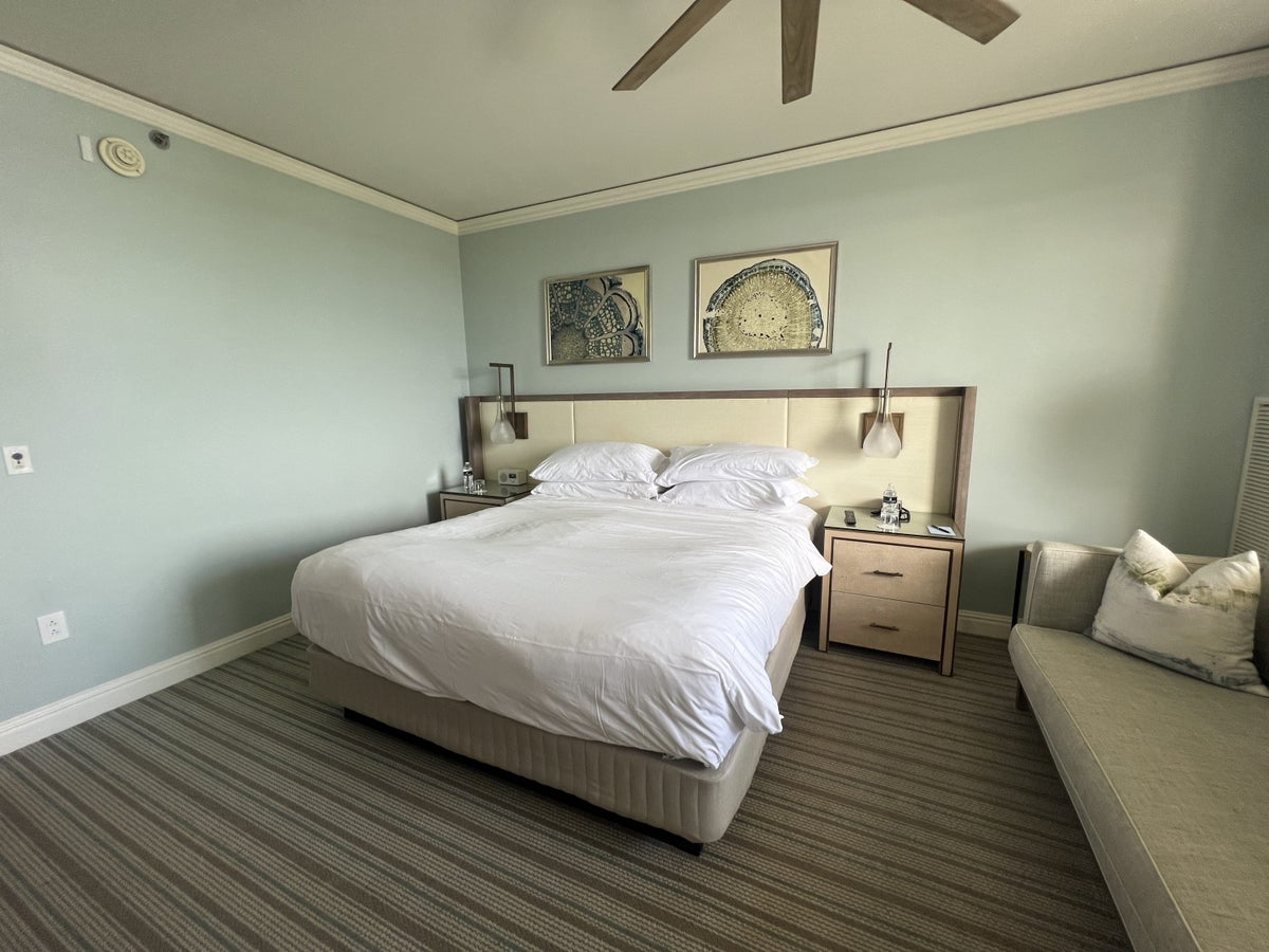 Ritz Carlton Key Biscayne King Bed room