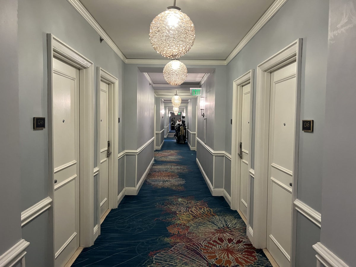 Ritz Carlton Key Biscayne hallway