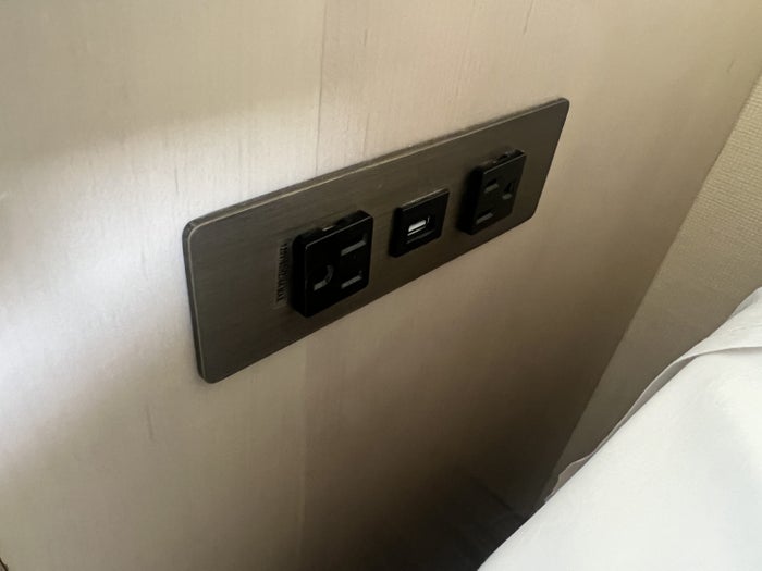 Ritz-Carlton Key Biscayne power outlets Ritz-Carlton Key Biscayne power outlets