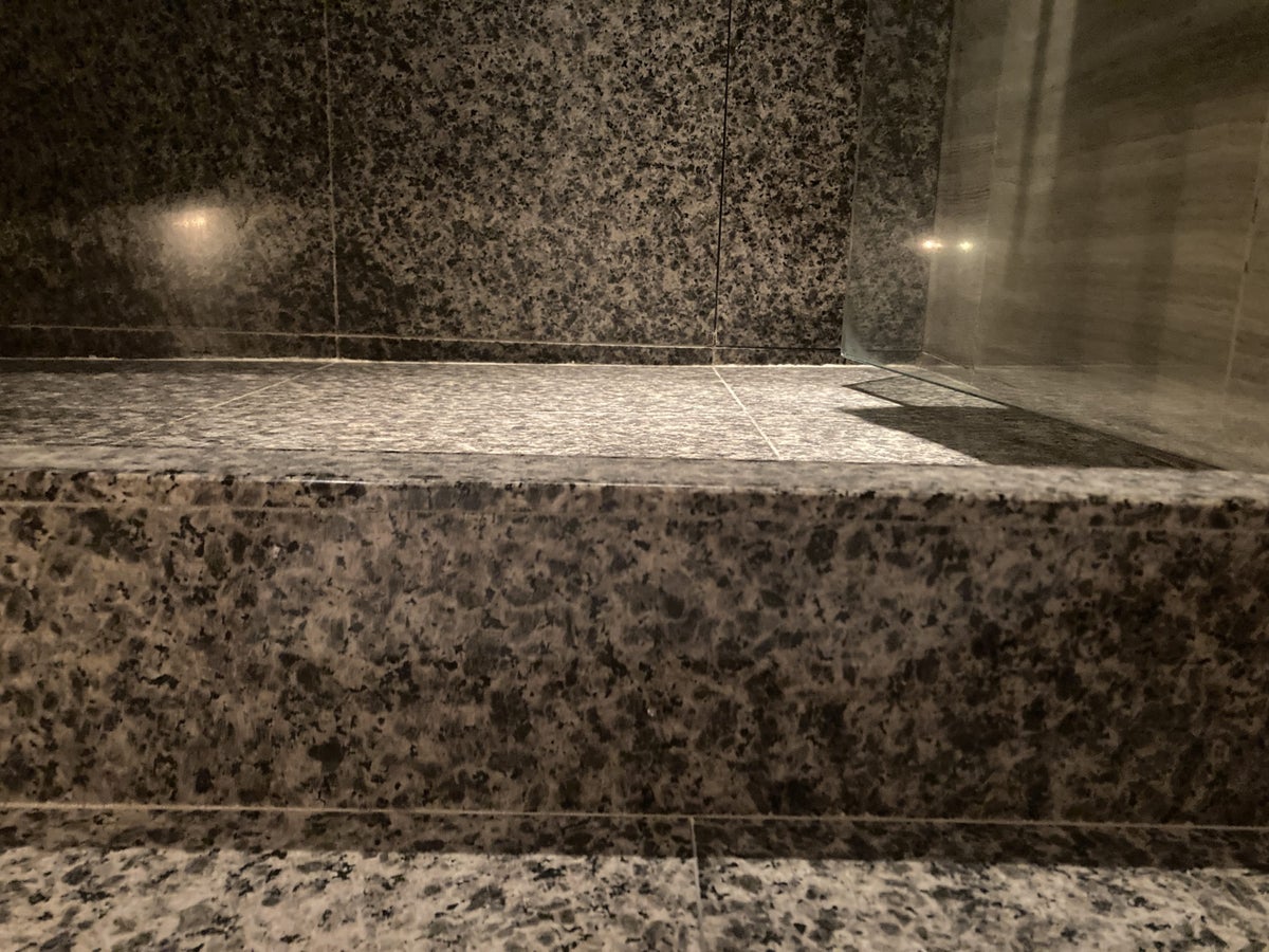 Hyatt Regency Tokyo bathroom step into shower