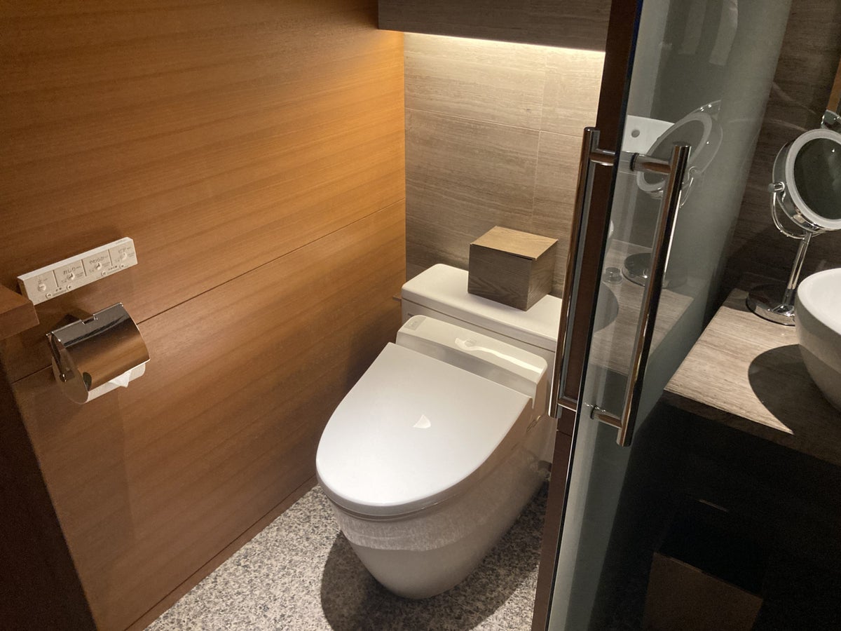 Hyatt Regency Tokyo bathroom toilet