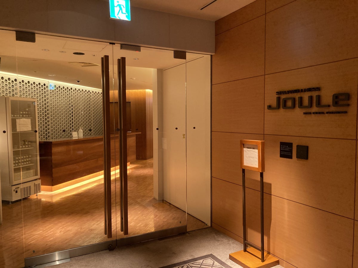 Hyatt Regency Tokyo Joule gym entrance