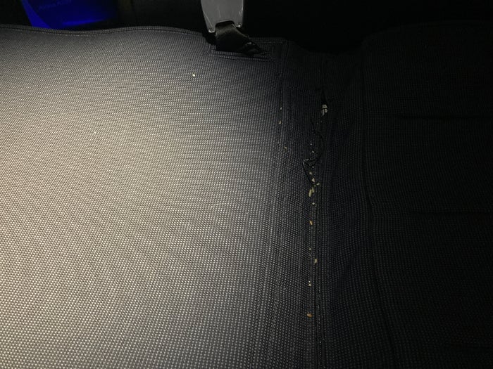 British Airways A350 1000 Club Suites review LAS LHR crumbs in seat division 
