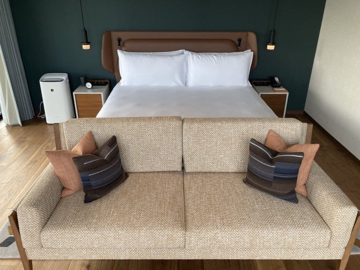 Fuji Speedway Hotel Grand Prix Corner King Suite bedroom bed Fuji Speedway Hotel Grand Prix Corner King Suite bedroom bed