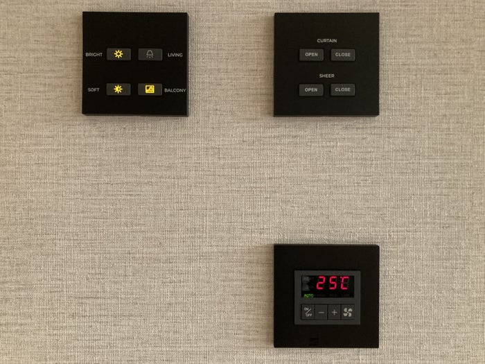 Fuji Speedway Hotel Grand Prix Corner King Suite bedroom lights thermostat Fuji Speedway Hotel Grand Prix Corner King Suite bedroom lights thermostat