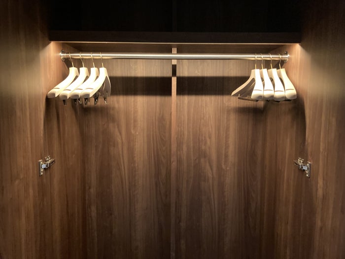 Fuji Speedway Hotel Grand Prix Corner King Suite closet near door Fuji Speedway Hotel Grand Prix Corner King Suite closet near door