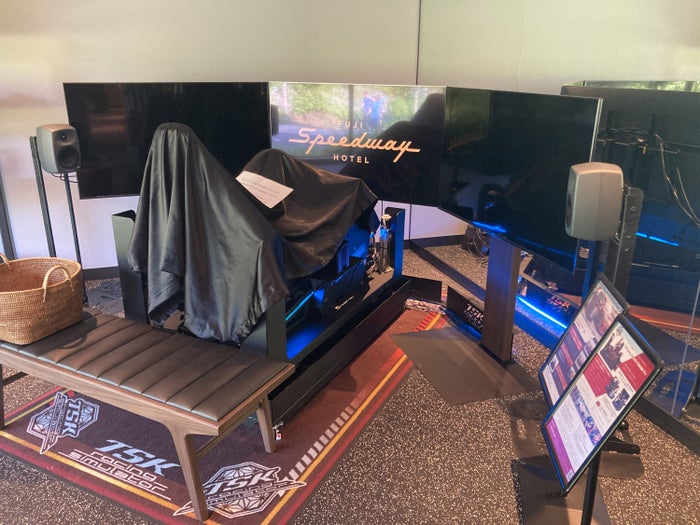 Fuji Speedway Hotel gym driving simulator Fuji Speedway Hotel gym driving simulator