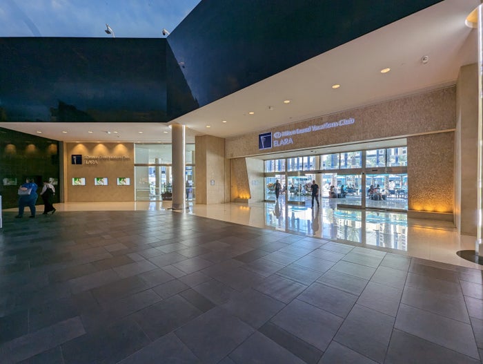 Hilton Grand Vacations Club Elara Center Strip Las Vegas [In-Depth Review]
