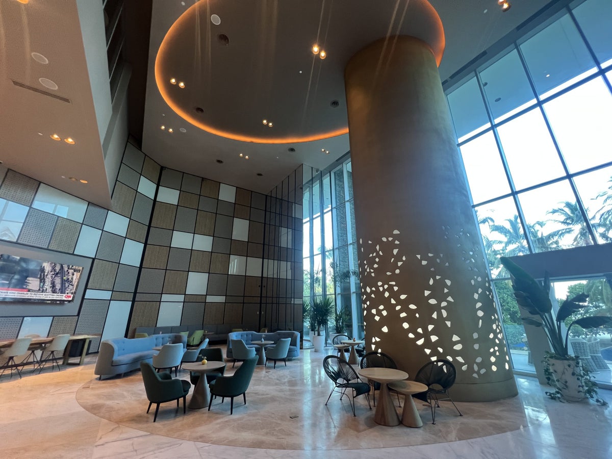 Hilton Santa Marta Lobby Furniture and decor