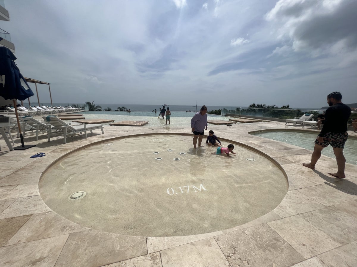 Hilton Santa Marta Pool Kiddie Area