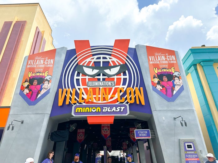 Illuminations Villain Con Minions Blast Universal Orlando entrance sign Illuminations Villain Con Minions Blast Universal Orlando entrance sign