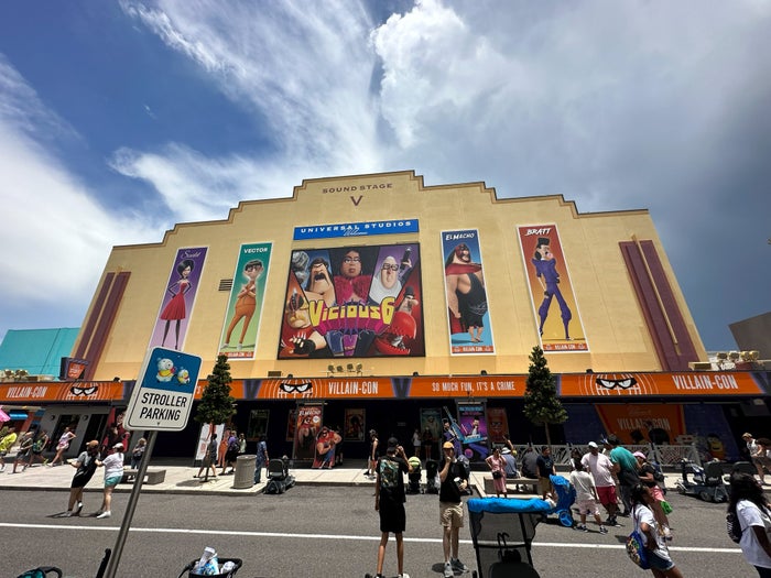 Illuminations Villain Con Minions Blast Universal Orlando facade Illuminations Villain Con Minions Blast Universal Orlando facade