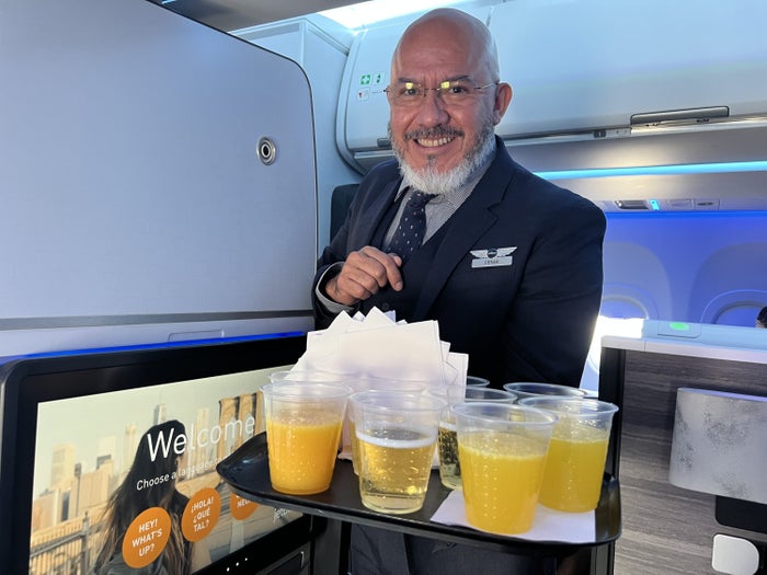JetBlue Mint Studio Airbus A321LR F and B welcome drink JetBlue Mint Studio Airbus A321LR F and B welcome drink