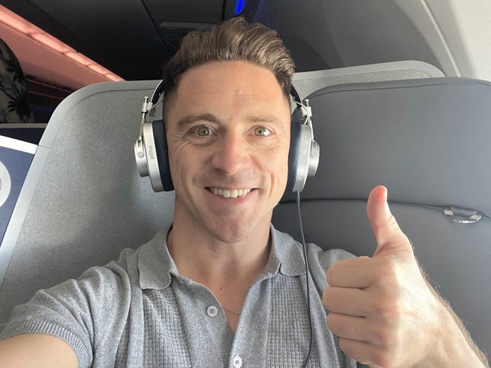 JetBlue Mint Studio Airbus A321LR amenity headset