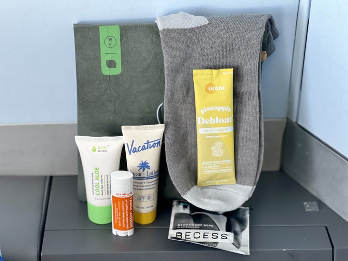 JetBlue Mint Studio Airbus A321LR amenity request contents