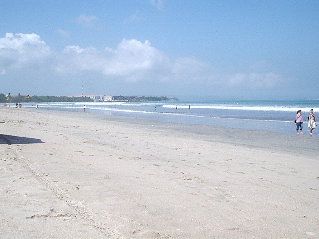 Lebih Beach