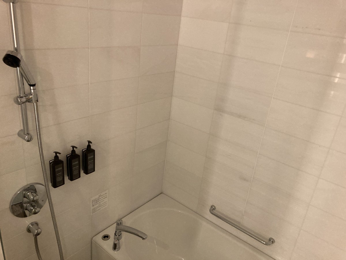 Sheraton Grand Hiroshima Bathroom Shower and Tub Closet