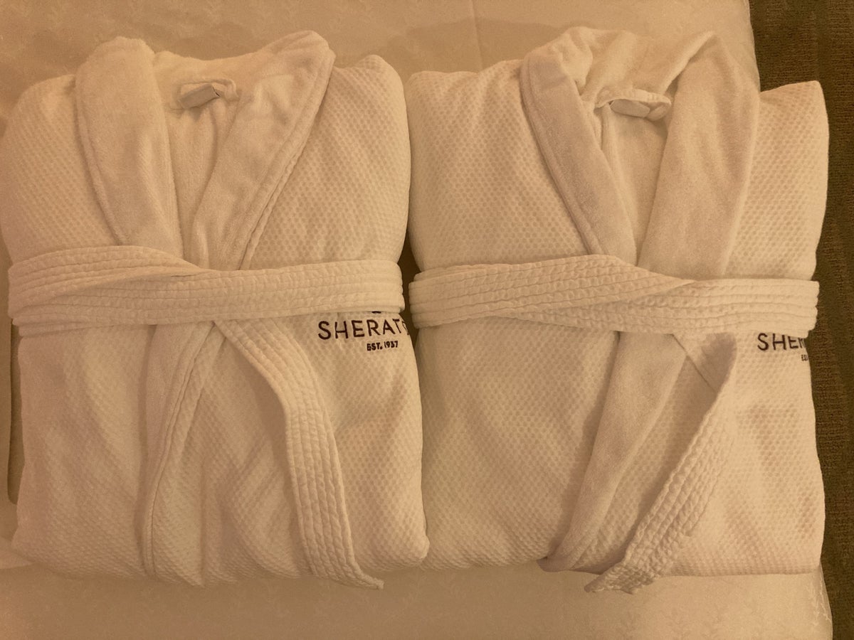 Sheraton Grand Hiroshima Bedroom Bath Robes