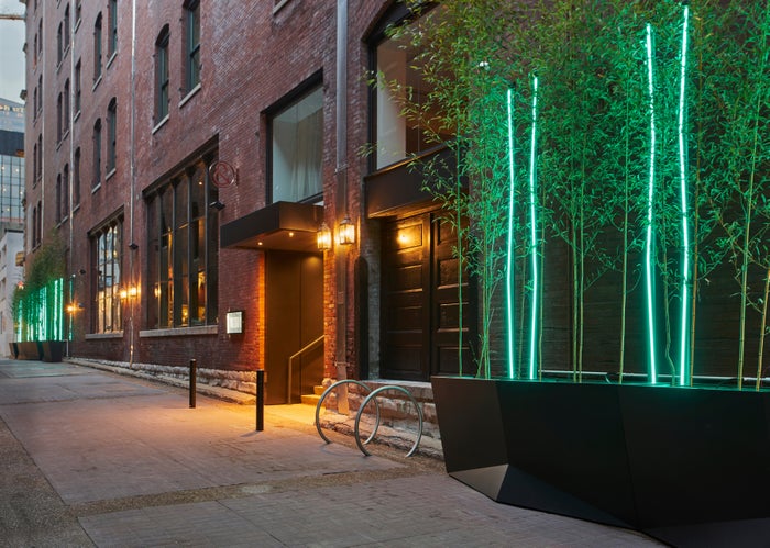 The Bankers Alley Hotel Nashville Tapestry Collection by Hilton Exterior