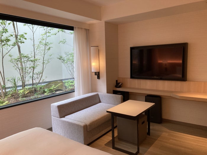 Hyatt Place Kyoto bedroom 1 king sitting area