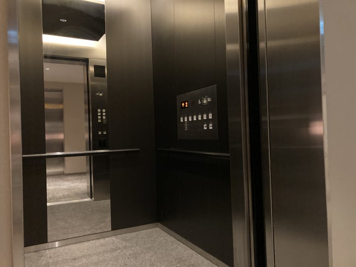 Hyatt Place Kyoto elevator interior