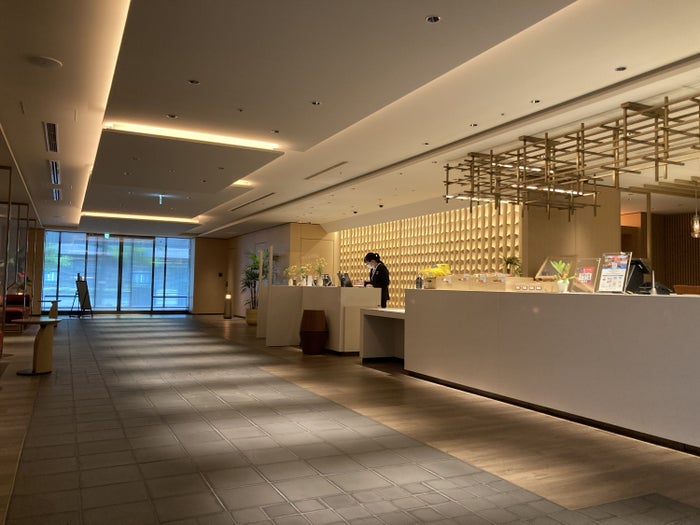 Hyatt Place Kyoto lobby front door