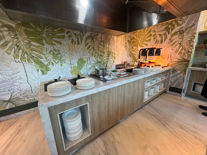 Hilton Santa Marta Nuggu Restaurant hot station Hilton Santa Marta Nuggu Restaurant hot station