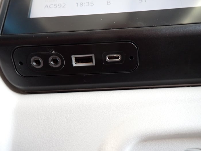 AC720 24E ports