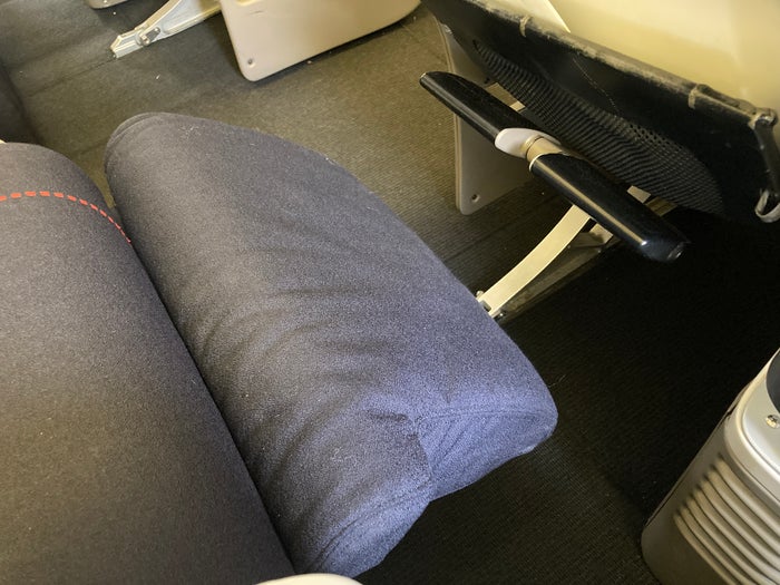 Air France Boeing 777 200 CDG JFK premium economy leg rest extended Air France Boeing 777 200 CDG JFK premium economy leg rest extended