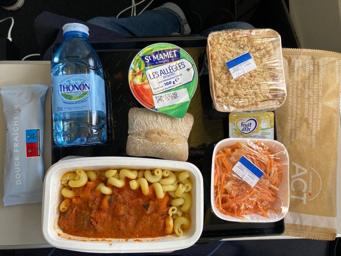 Air France Boeing 777 200 CDG JFK premium economy meal service Air France Boeing 777 200 CDG JFK premium economy meal service