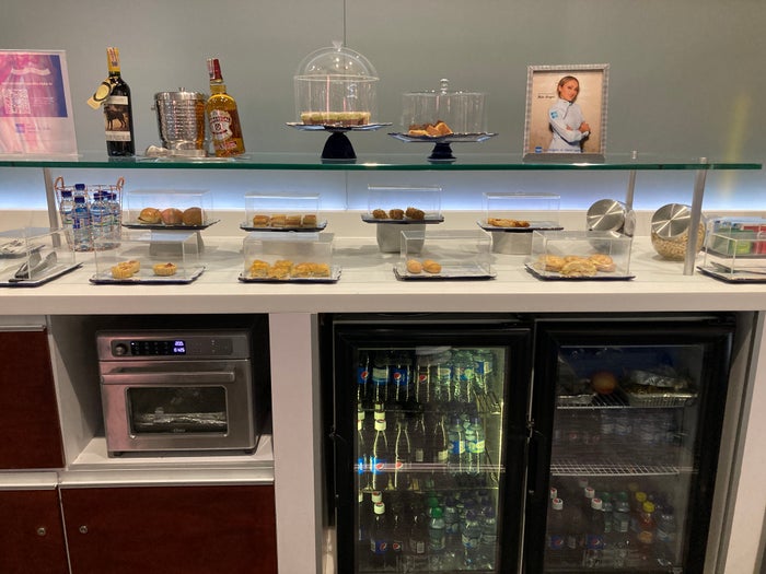 American Express Lounge Bogota BOG food and drinks American Express Lounge Bogota BOG food and drinks