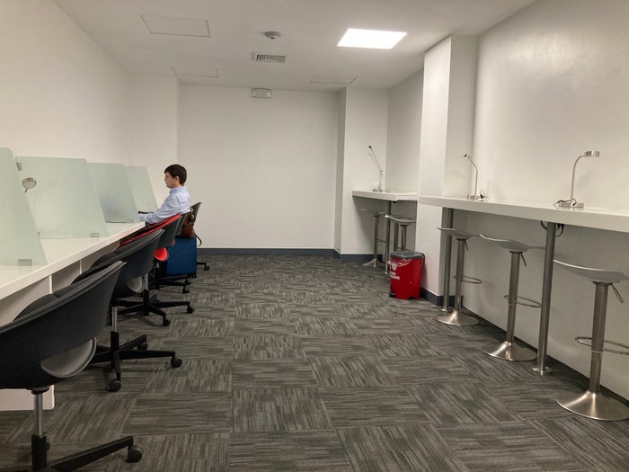 Avianca VIP lounge SAL work space Avianca VIP lounge SAL work space