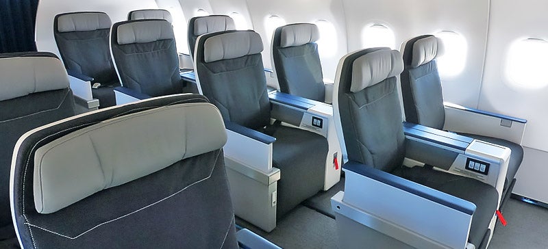 Azores Airlines business class