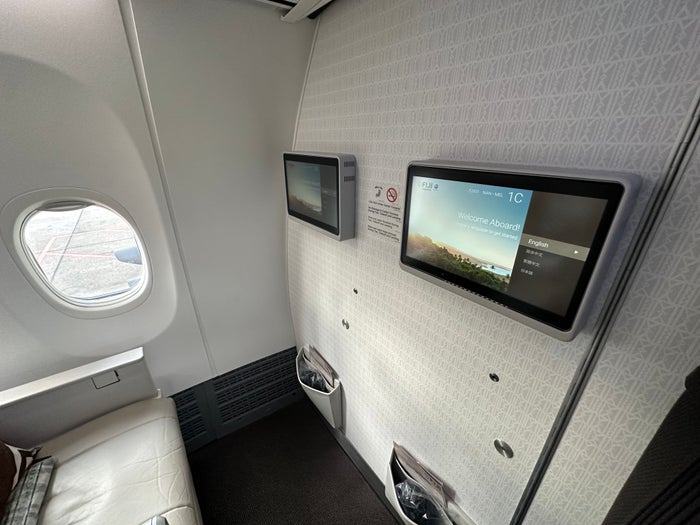 FIji Airways NAN MEL Bulkhead IFE