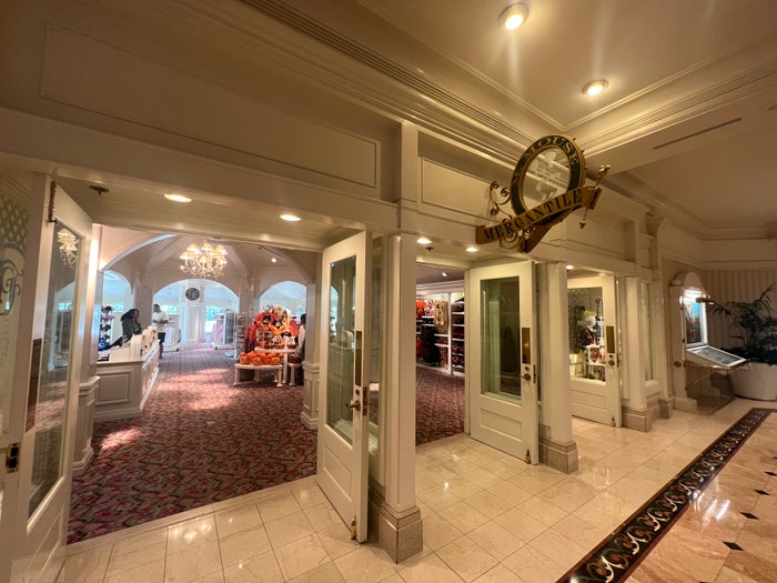 Grand Floridian Big Store 