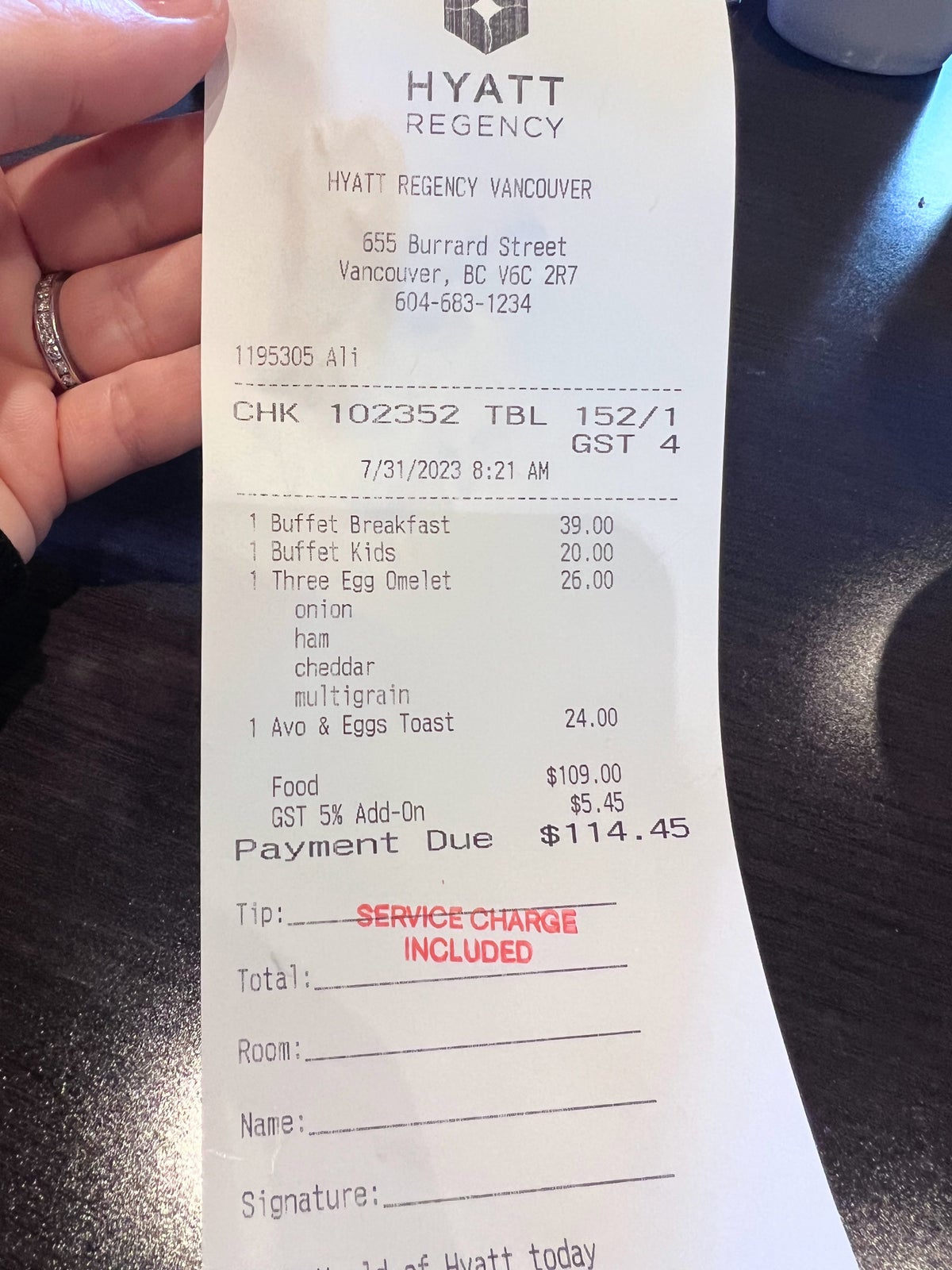 Hyatt Regency Vancouver Globalist breakfast receipt